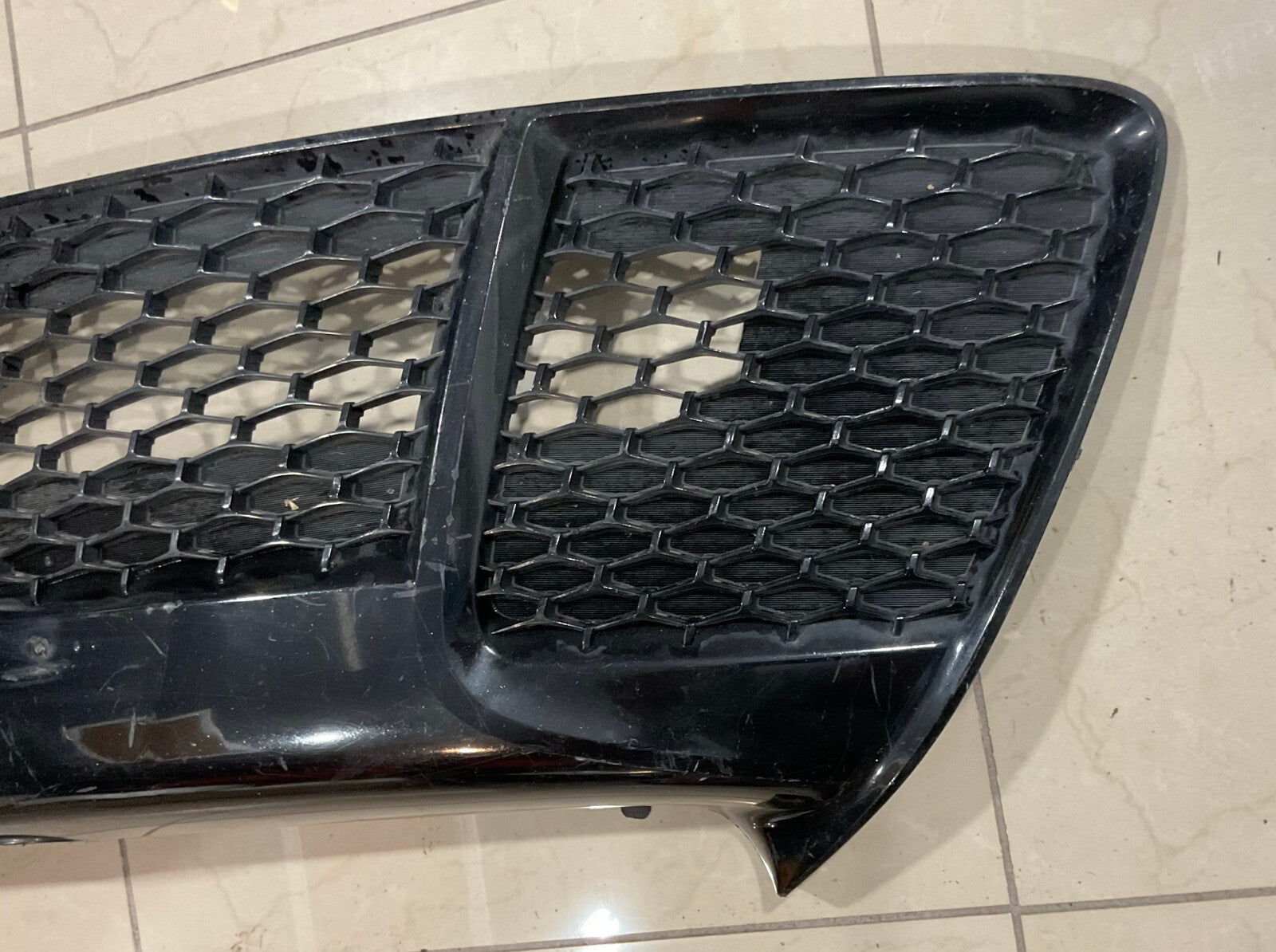 Grill Grille Black 2015 2016 2017 Toyota Camry SE XSE 53112-06260 OEM
