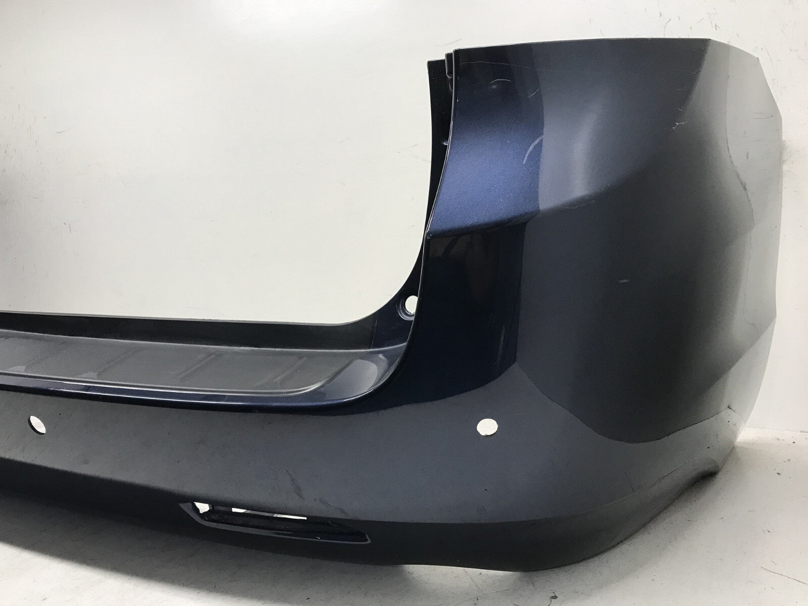 Rear Bumper Cover Toyota Sienna Base/L/Limited/LE/XLE w/Sensor Holes 11-18 OEM3