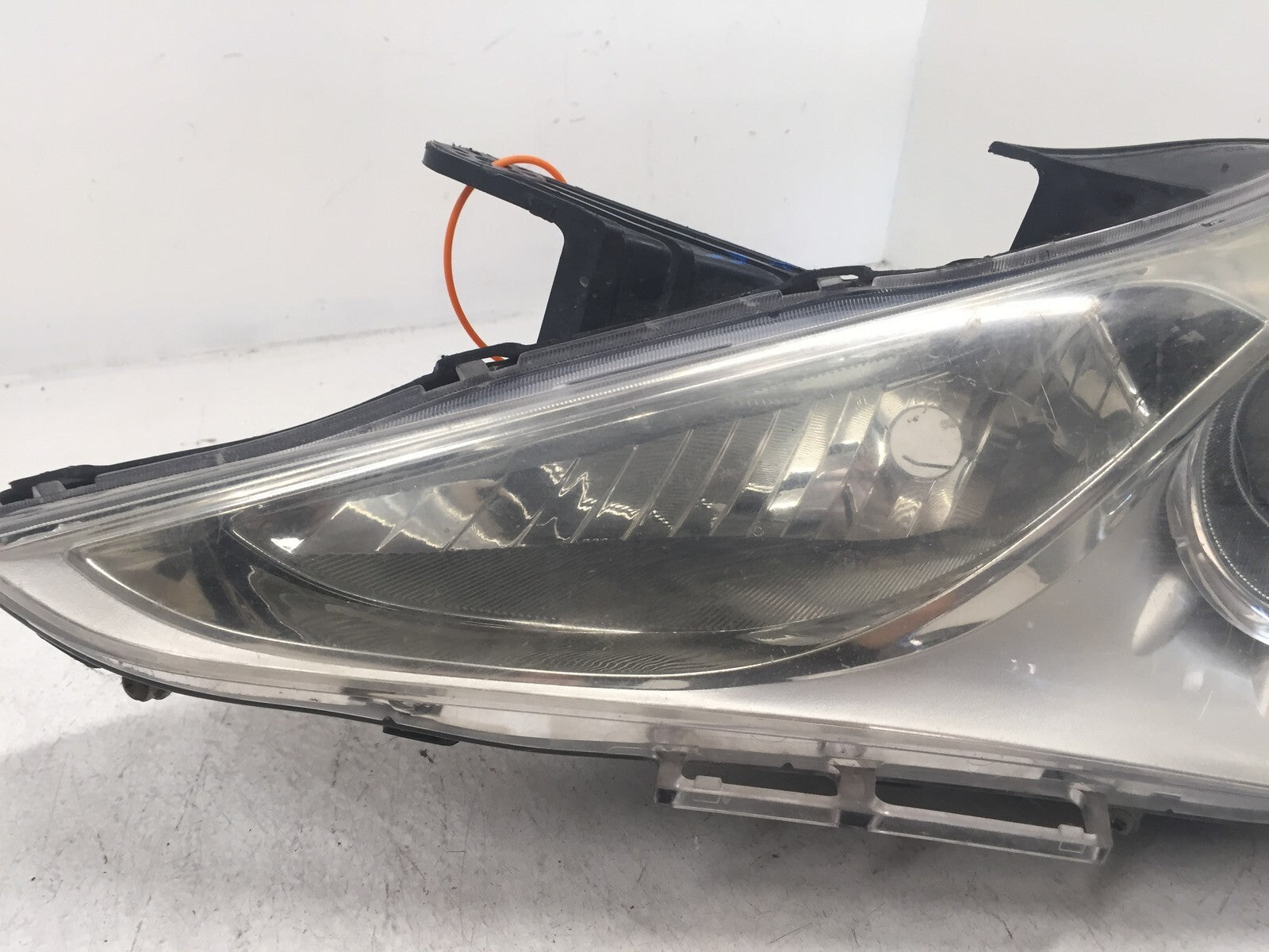Projector Headlight Damaged Left Driver Side Hyundai Sonata 2011-2014 CAPA