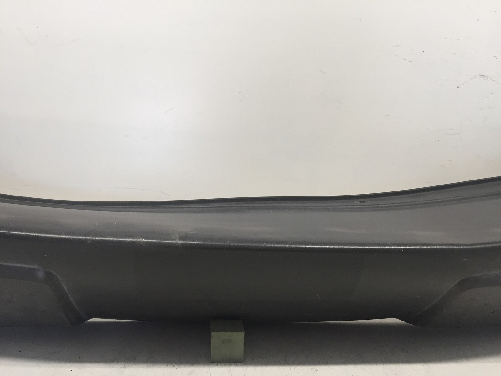 Rear Bumper Cover Saturn Vue 2002-2005 22691601 OEM