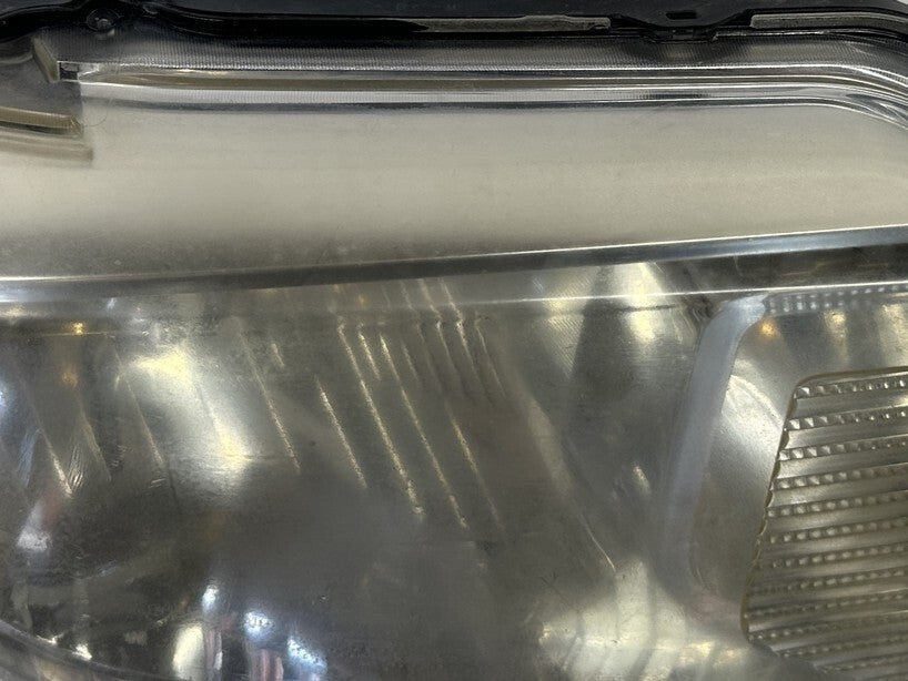 Headlight Right Passenger RH Damaged 2014-2017 Toyota Tundra 81110-0C101 OEM