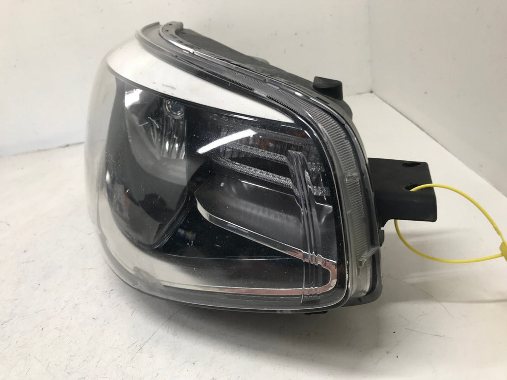 Headlight Damaged Right RH Passenger Kia Soul 2014-2017 92102-B2000 OEM