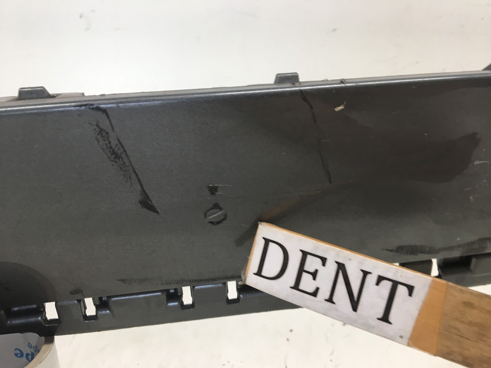 Rear Bumper Balance Volkswagen Touareg 2011-2014 7P6807521A OEM