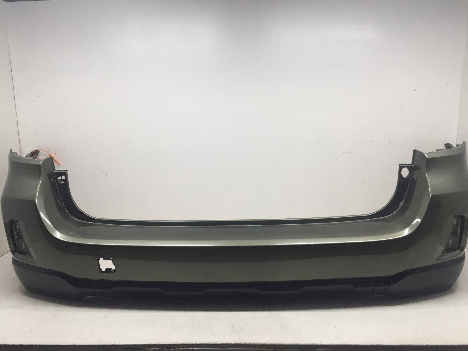 Rear Bumper Cover Subaru Outback 2.5i Premium 2.5i Limited 2015-2017 OEM