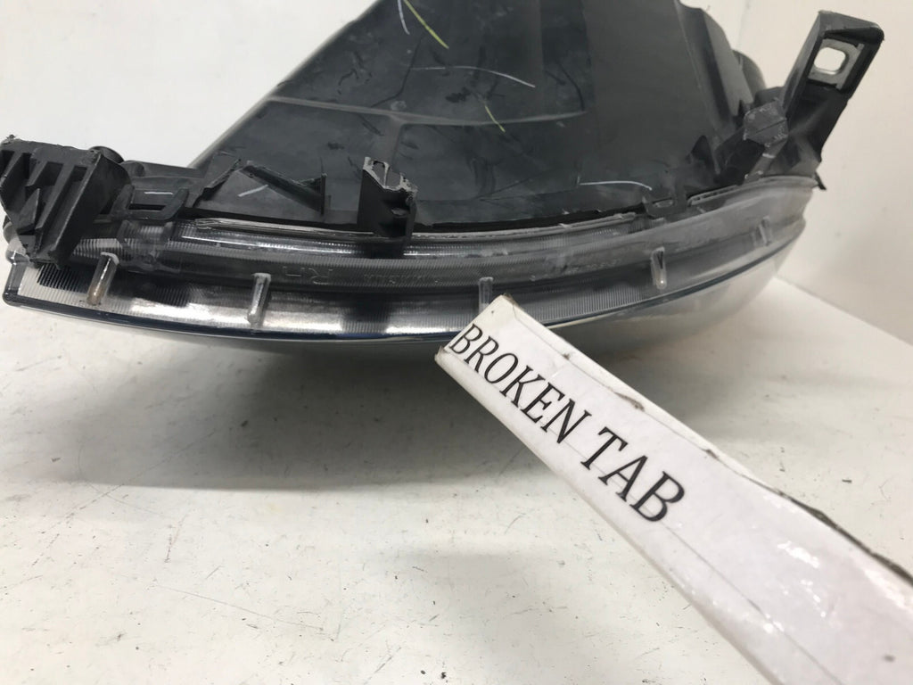 Headlight Damaged Right RH Dodge Ram ProMaster 1500 2500 14-2020 4725944AJ OEM
