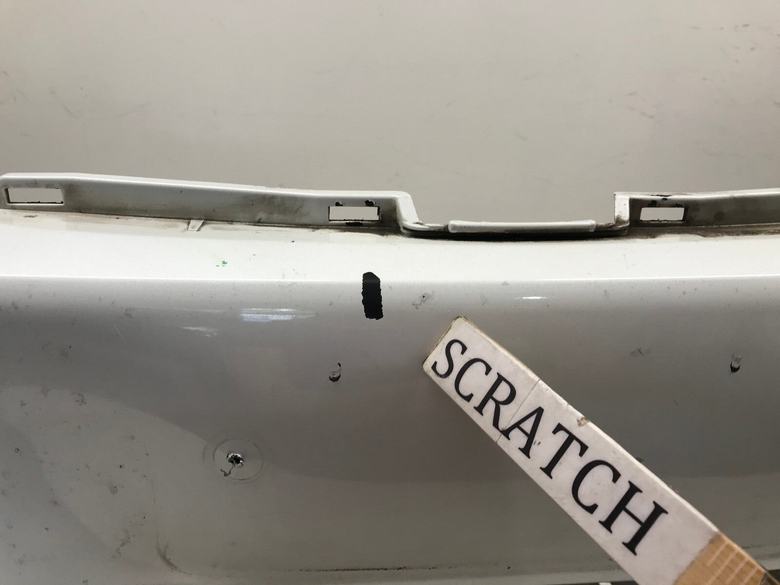 Front Bumper Cover Nissan Murano S/SL/SV/Platinum White 15-2018 62022-5AA0H OEM