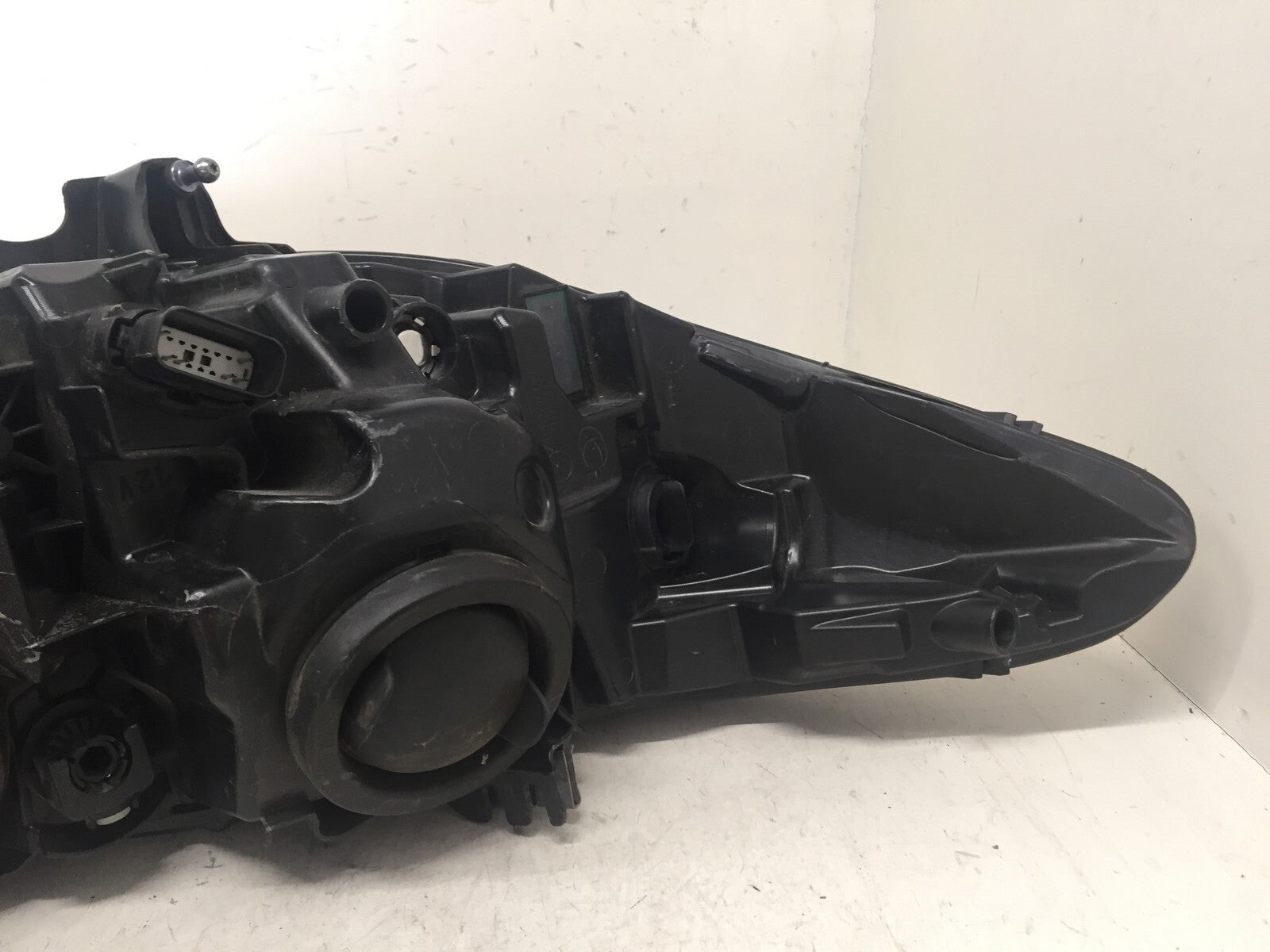 Halogen Headlight Damaged Lamp Ford Fusion Driver LH 17-2020 HS73-13W030-AK OEM