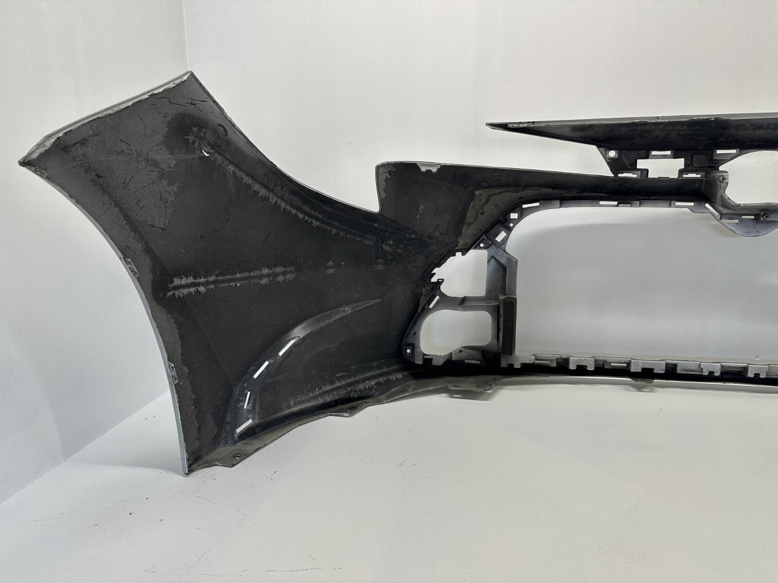 Front Bumper Cover Gray Toyota Corolla Sedan L/LE/XLE/Hyb 20 21 52119-12G00 OEM