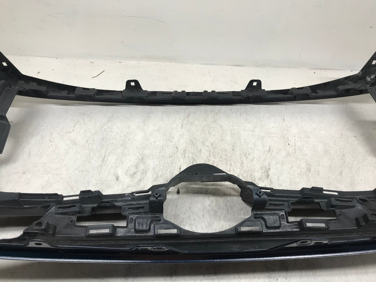 Front Bumper Cover Toyota Corolla Sedan L/LE/XLE/Hybrid 20-2021 52119-12G00 OEM2