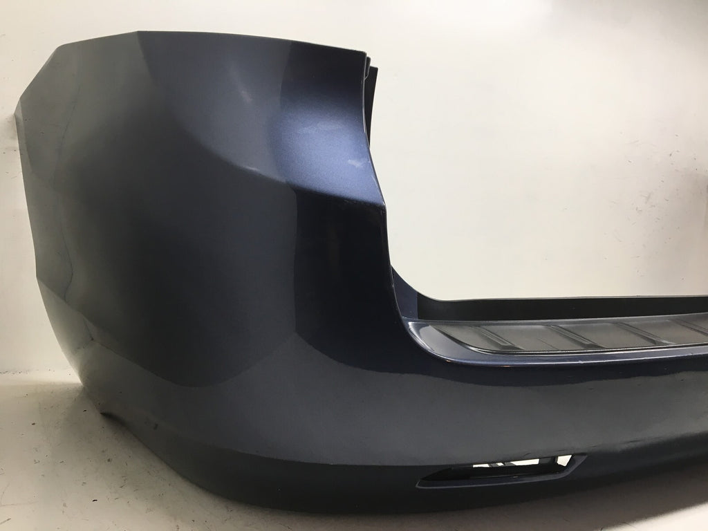 Rear Bumper cover Toyota Sienna Base Limited LE XLE L w/o Sensors 2011-2018 OEM