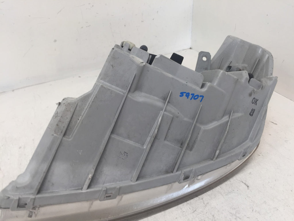 Halogen Headlight Damaged Right Passenger Side RH Chevrolet Aveo 2007-2011 OEM