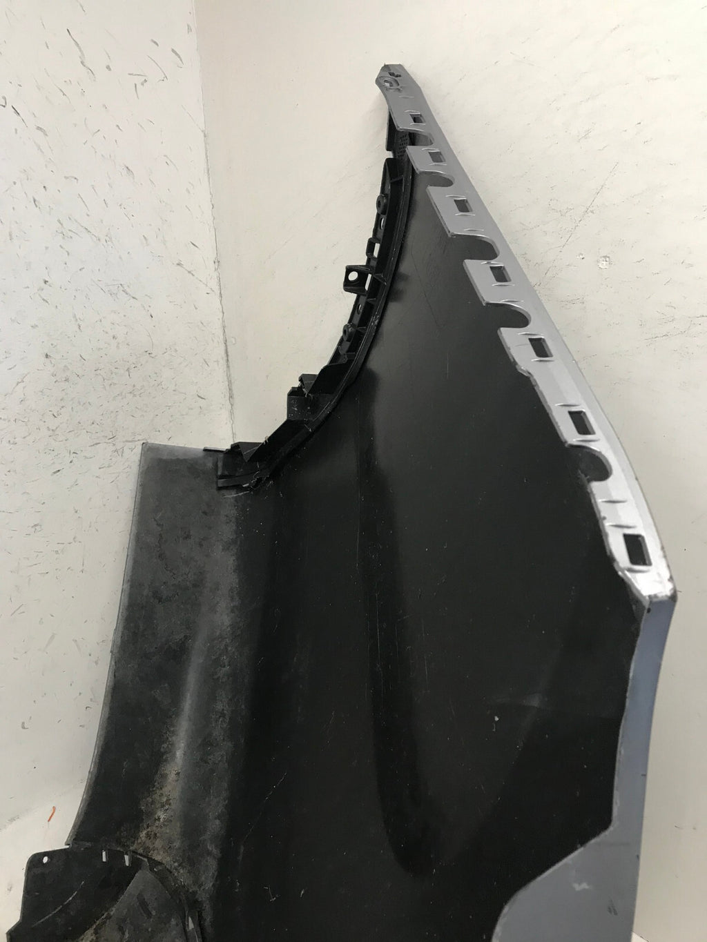 Rear Bumper Cover Silver 2015-2017 Chrysler 200 1UW74TRMAC OEM