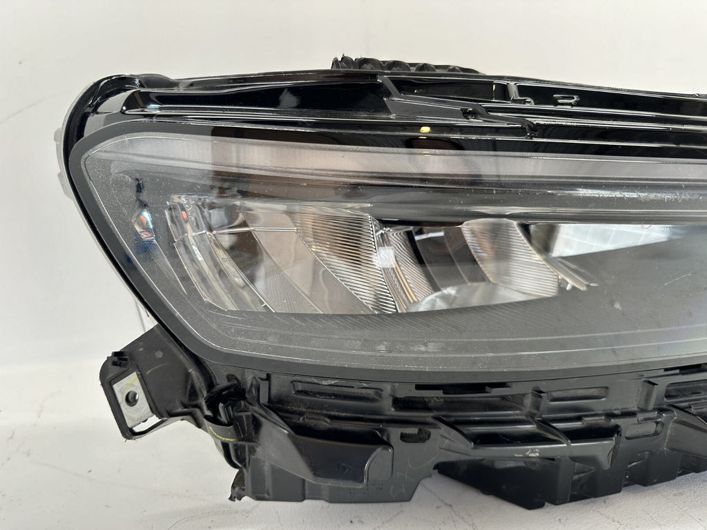 Headlight Damaged Passenger RH 2021 22 2023 Jeep Grand Cherokee 68584658AC OEM