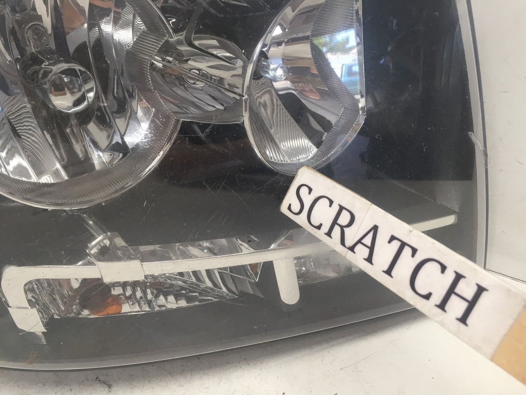 Headlight Damaged Right RH Chevy Suburban Tahoe Avalanche 2007-2014 20760579 OEM