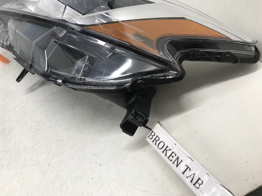 Halogen Headlight Damaged Left Driver LH Nissan Altima 2019-2021 1EJ94966701 OEM