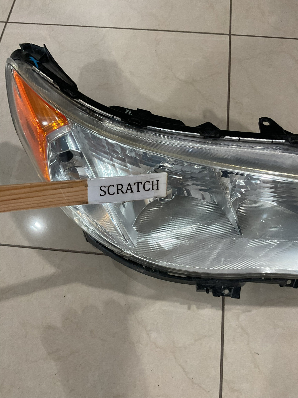 Headlight Right Passenger RH 2009-2013 Subaru Forester Damaged CAPA
