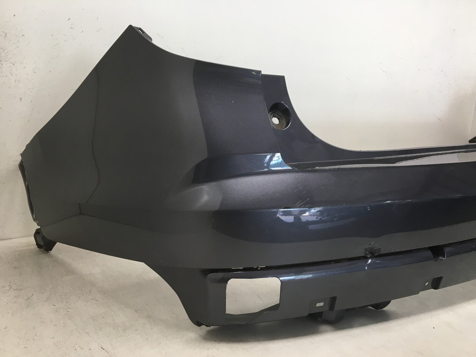 Rear Upper Bumper Cover Honda Pilot LX EX EX L Elite Touring 2016-2018 OEM
