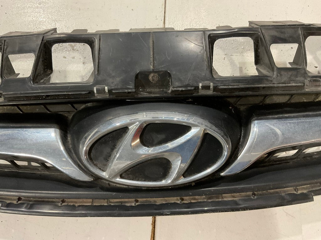 Grill Grille Black/Silver Trim 2012 2013 2014 Hyundai Accent 86351-1R100 OEM