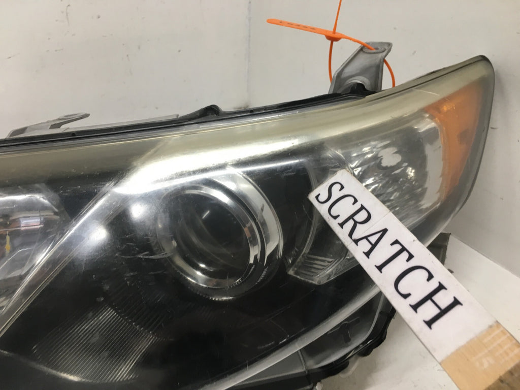 Projector Headlight Damaged Lft Driver LH Toyota Camry SE 12-14 81150-06800 OEM