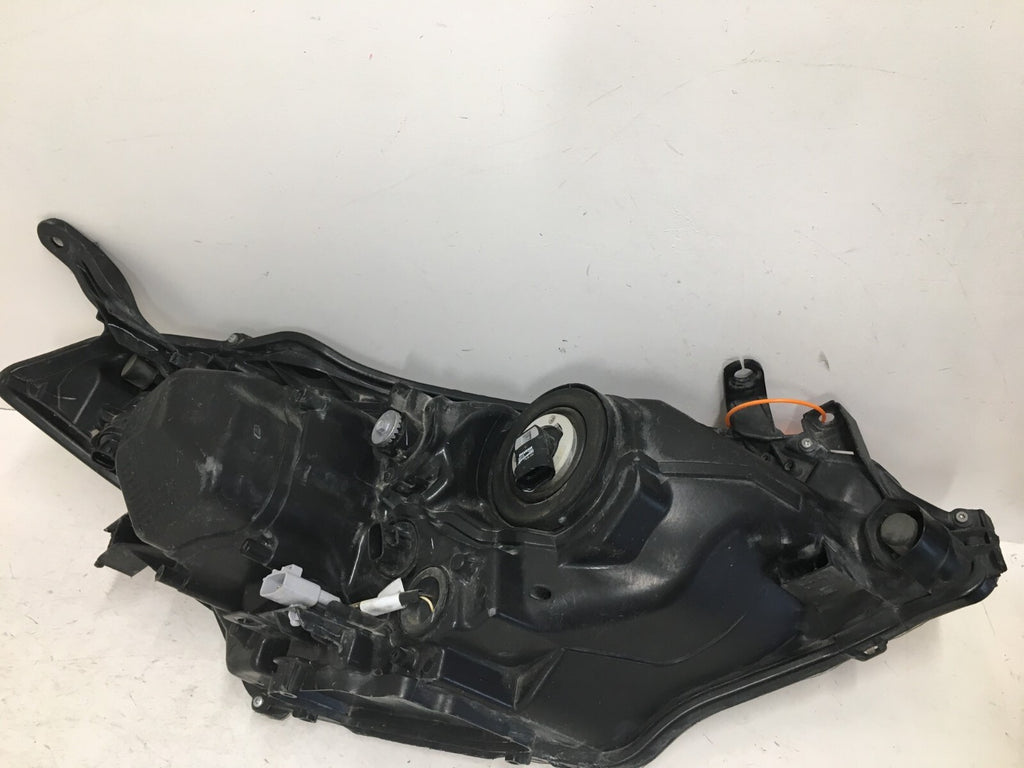 Headlight Damaged Headlamp Driver LH Toyota Corolla 2014-2016 81150-02E60 OEM