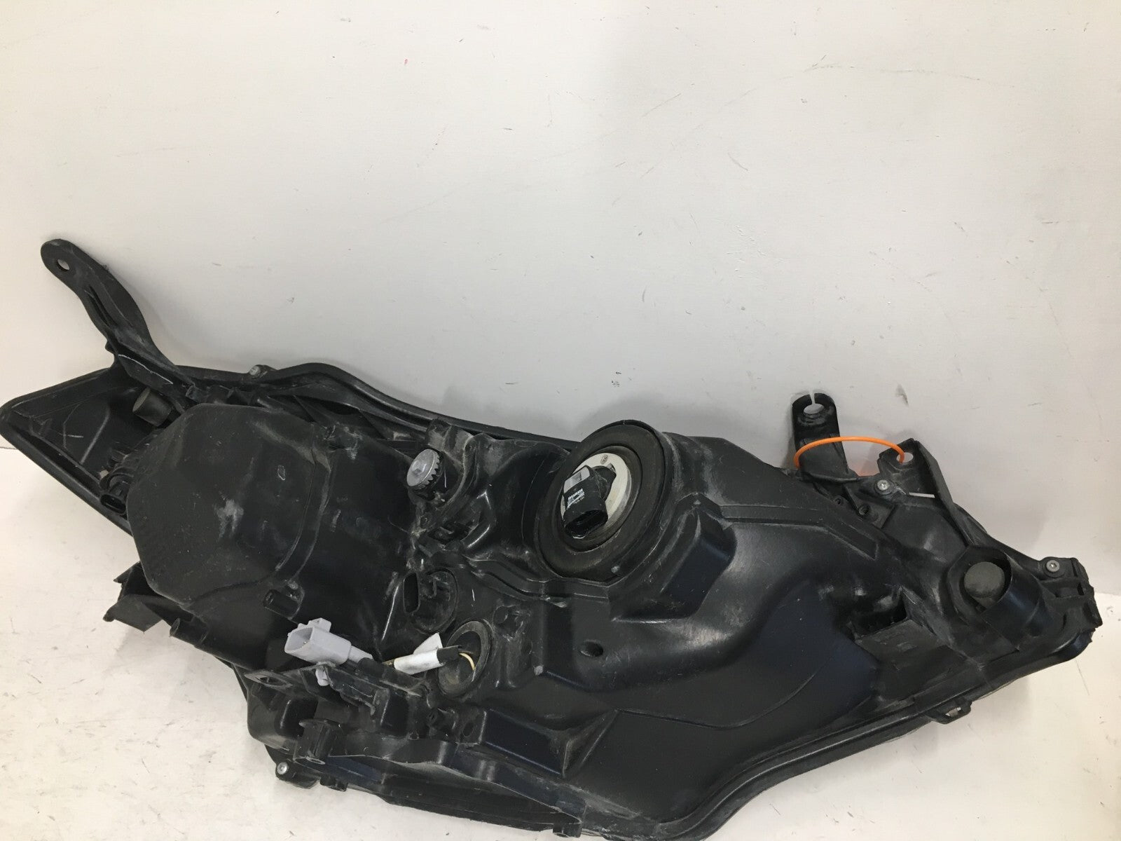 Headlight Damaged Headlamp Driver LH Toyota Corolla 2014-2016 81150-02E60 OEM