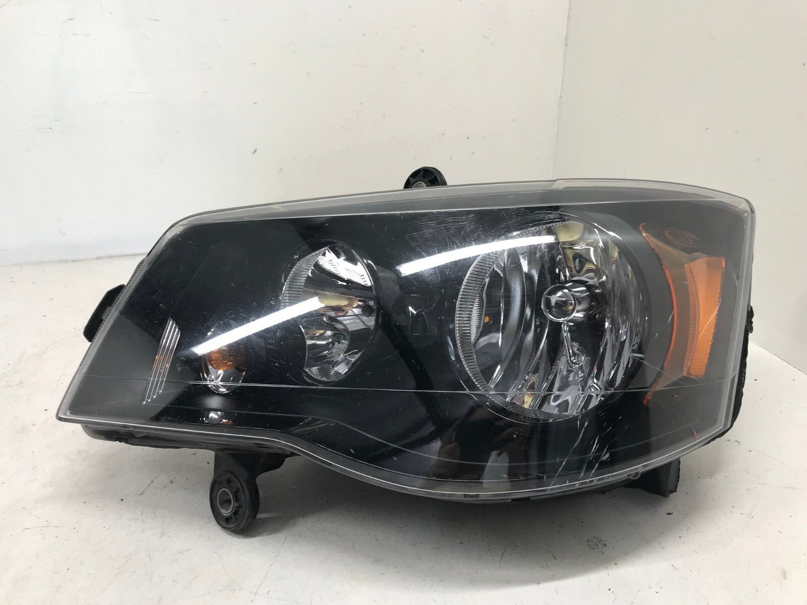 Headlight Damaged Driver LH 11-18 Dodge Grand Caravan 14-2016 Town & Country OEM