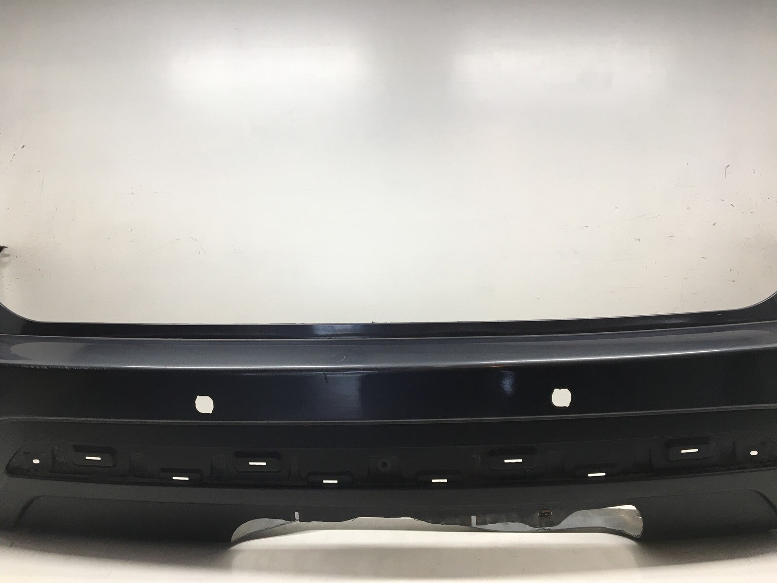 Rear Bumper Cover Nissan Pathfinder Platinum SV Hybrid w/o Sensr Holes 13-16 OEM