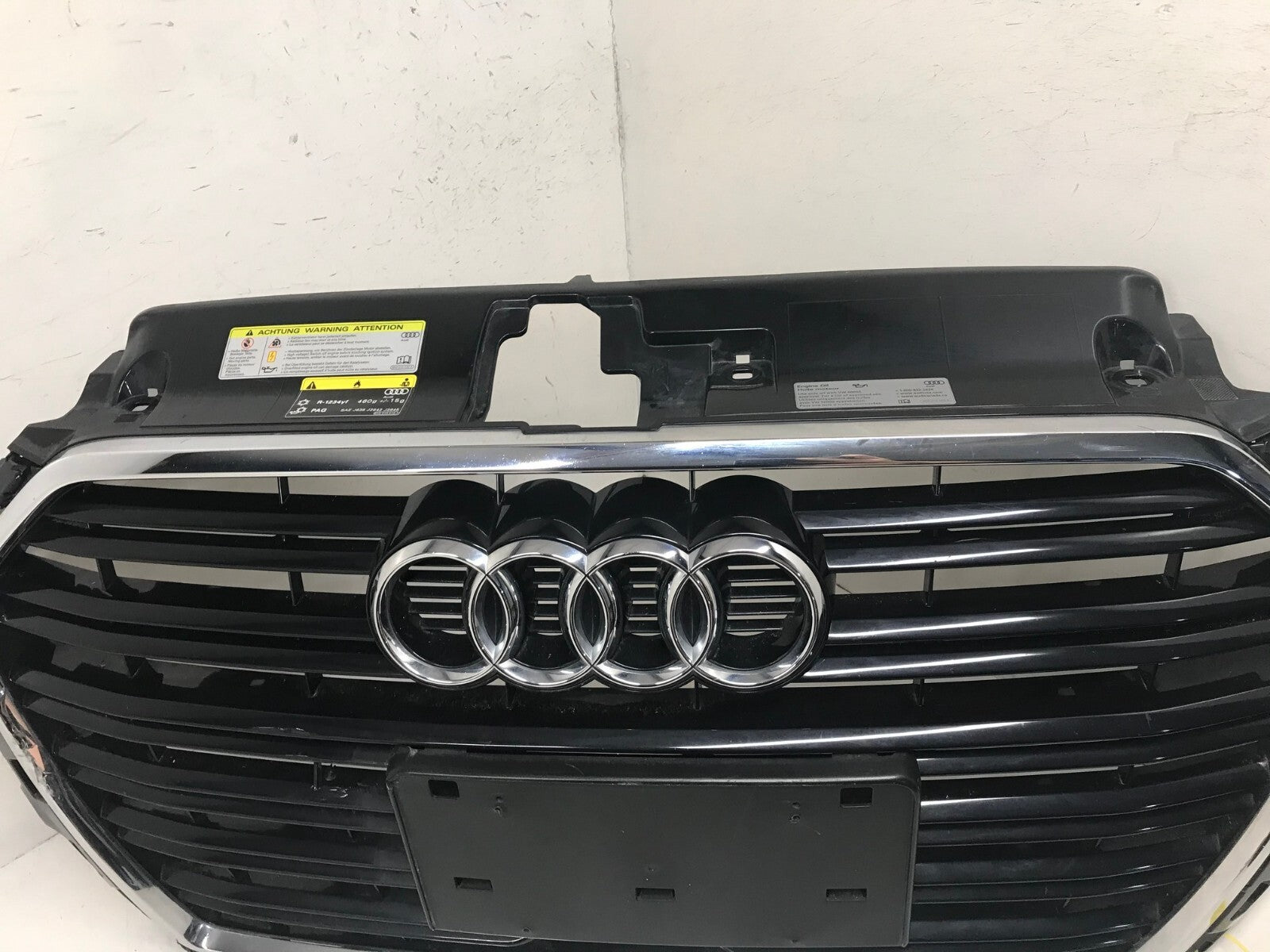 Grill Grille Audi A3 2017-2021 8V5853651T OEM