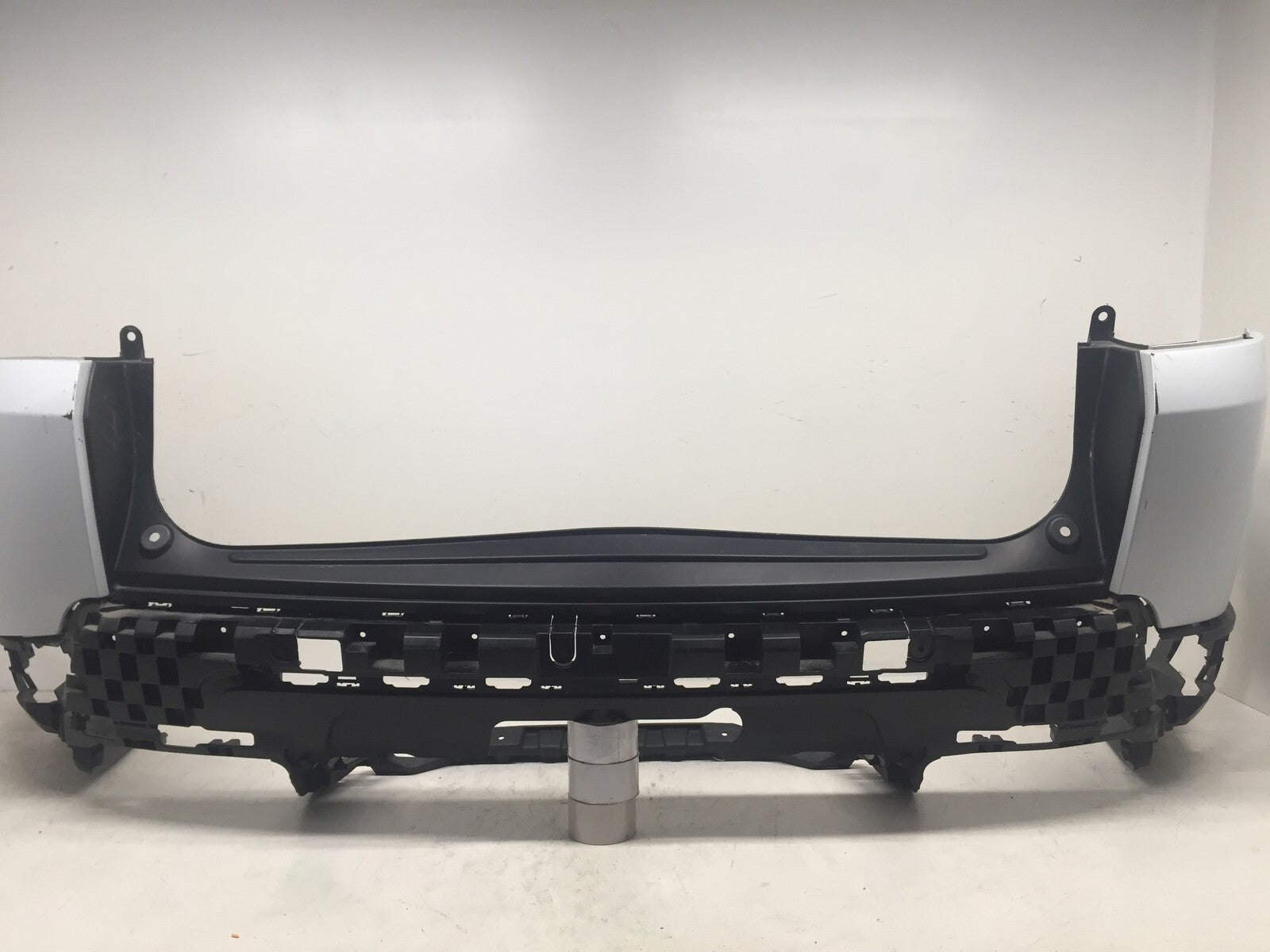 Rear Bumper LOCAL Land Rover Range Rover Sport Base SE HSE 14-17 DK62-17F954 OEM