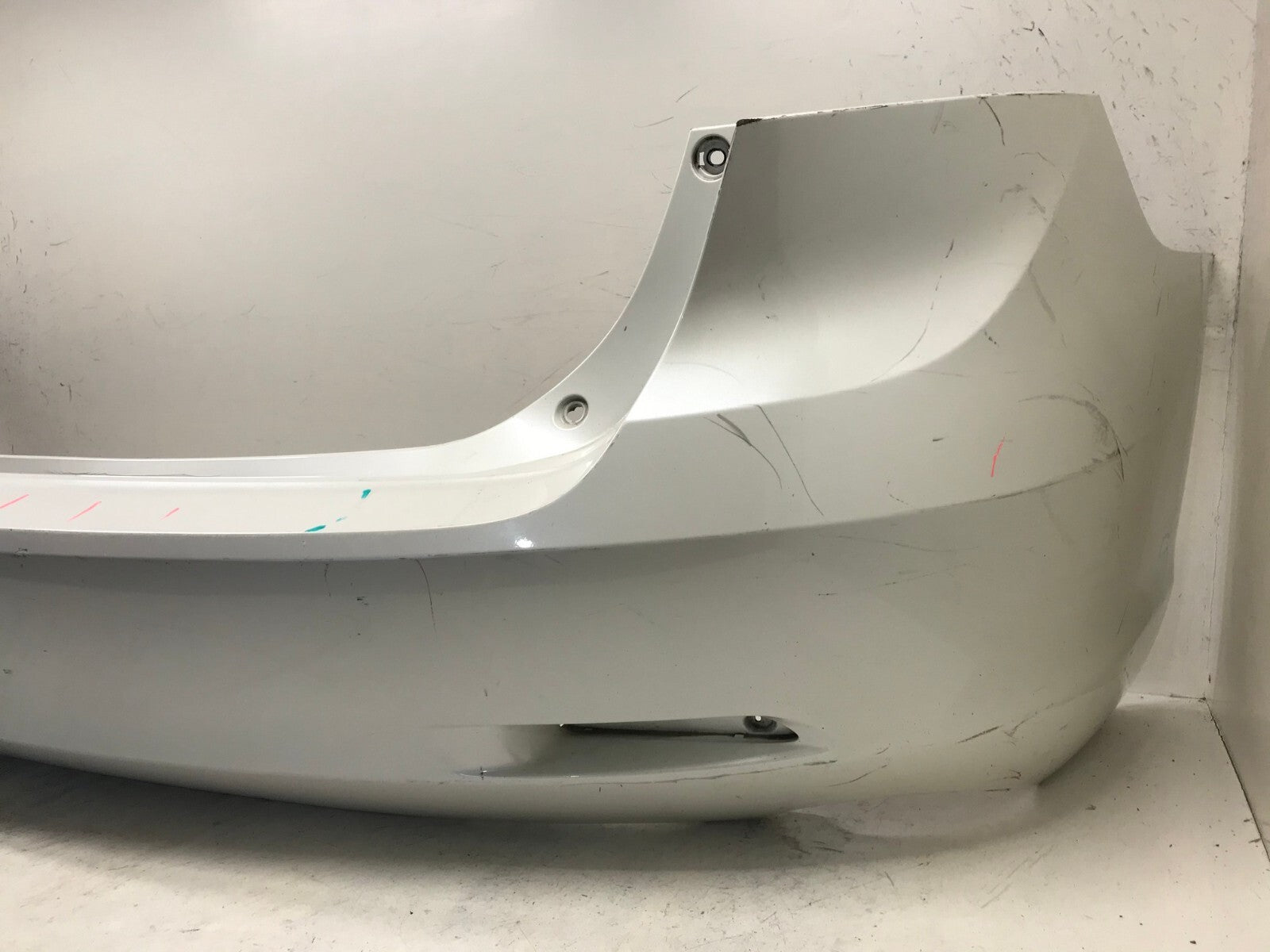 Rear Bumper Cover White Toyota Venza Base Limited LE XLE 2009-15 52159-0T010 OEM