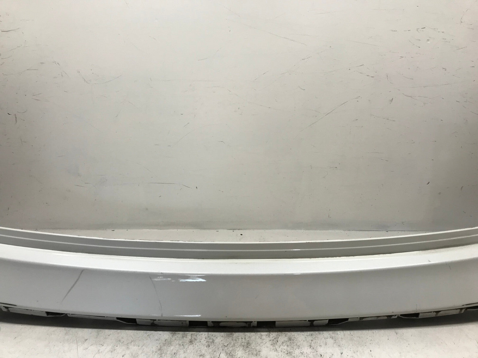 Rear Upper Bumper Cover Nissan Murano S SL SV Plat. White 15-17 85022-5AA0H OEM