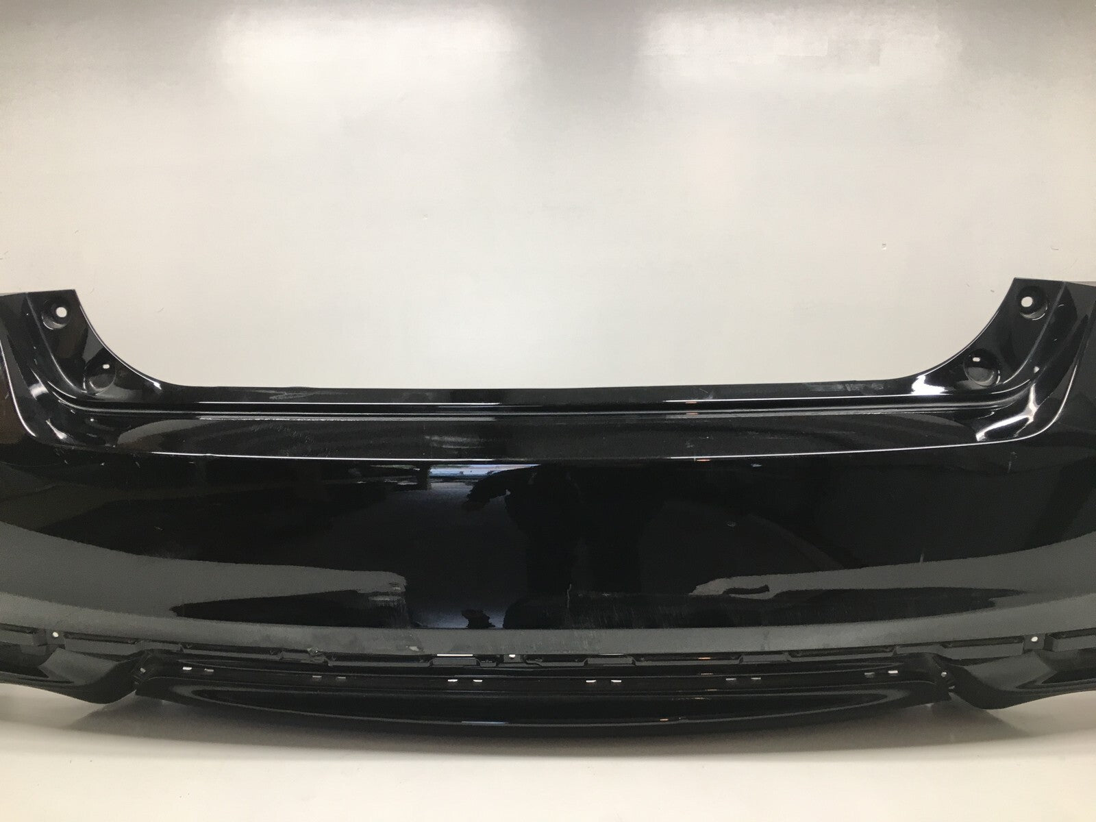 Rear Bumper Cover Honda Accord EX/LX/EX-L (Single Exhaust) 2016-2017 Original
