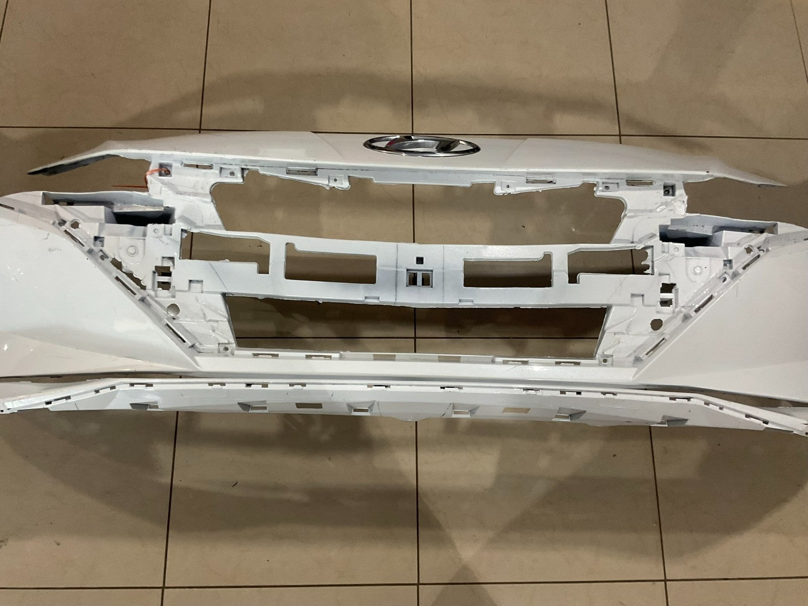 Front Bumper Cover White 2021 2022 2023 Hyundai Elantra Sedan CAPA