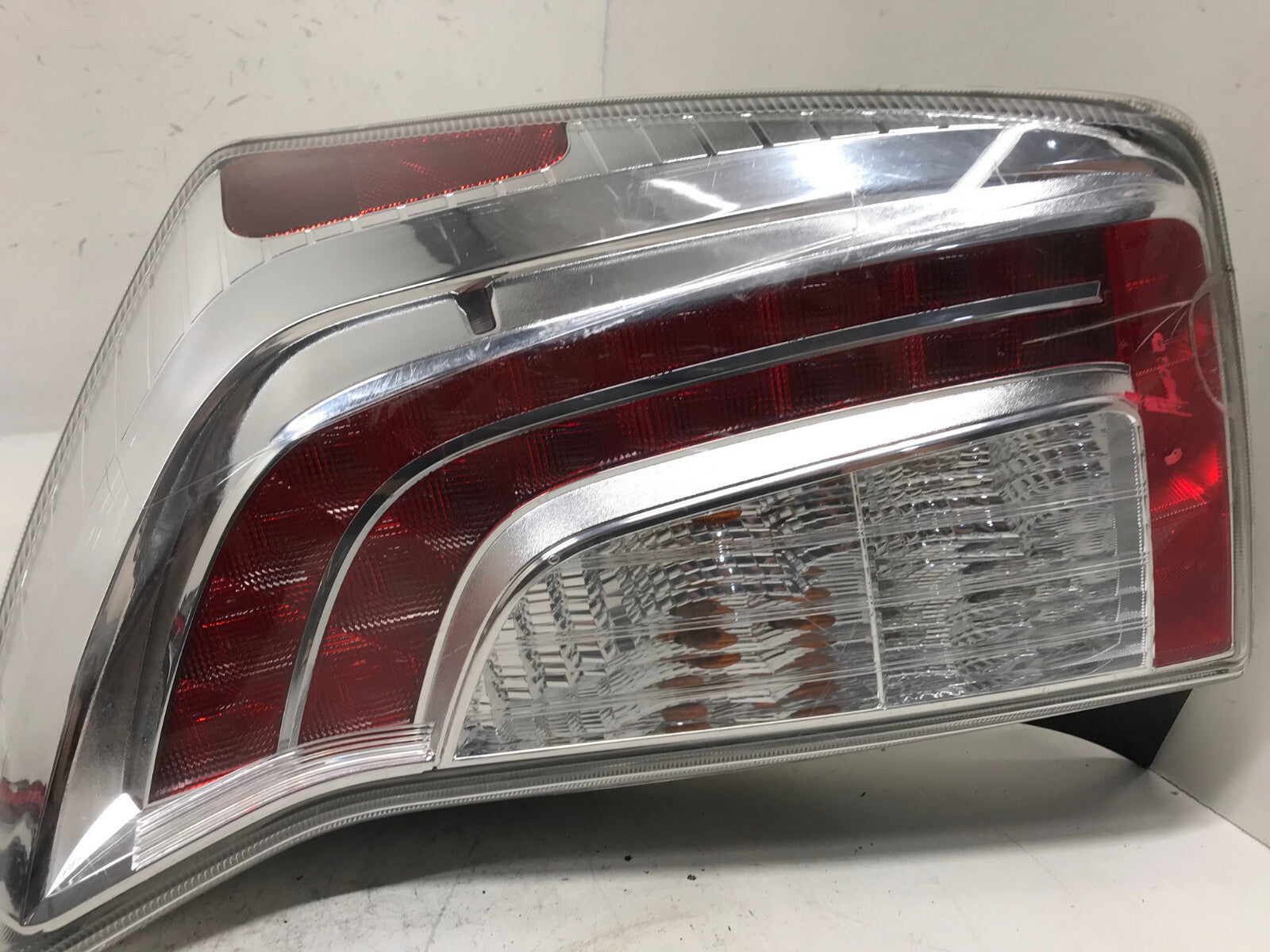 Tail light Damaged RH Passenger 2012-2015 Toyota Prius 8155147190 OEM