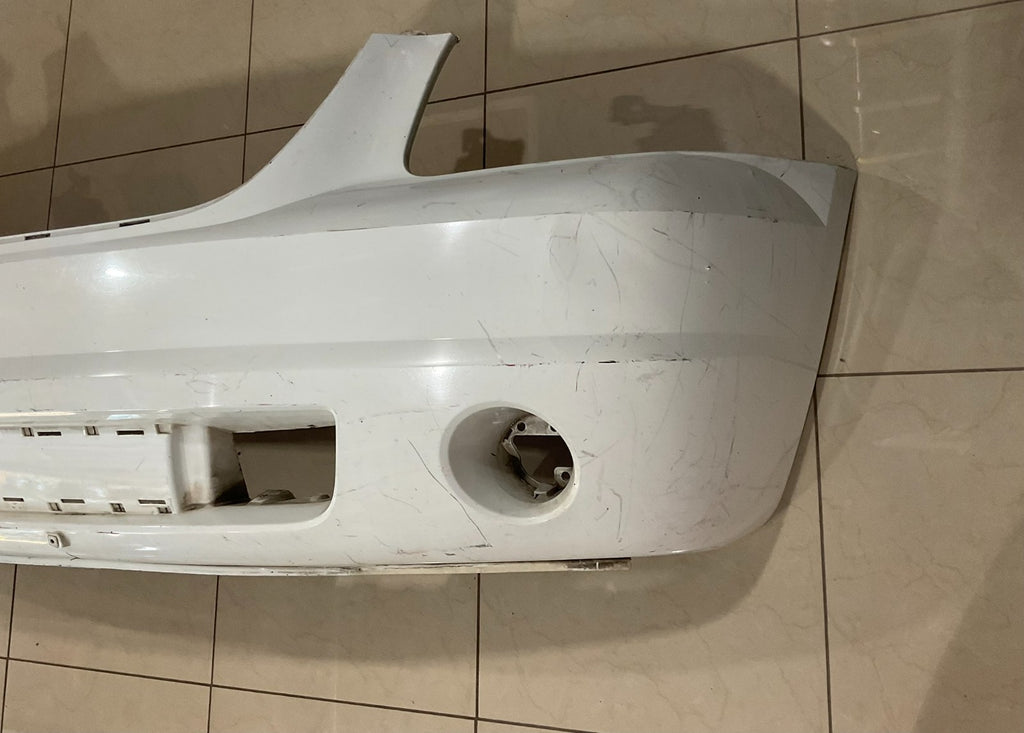 Front Bumper Cover White 2007-2014 GMC Yukon XL Denali 25890755 OEM