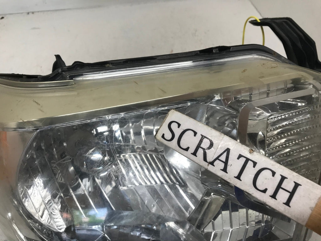 Headlight Damaged Passenger RH Right 2014-2021 Toyota Tundra 81110-0C100 OEM