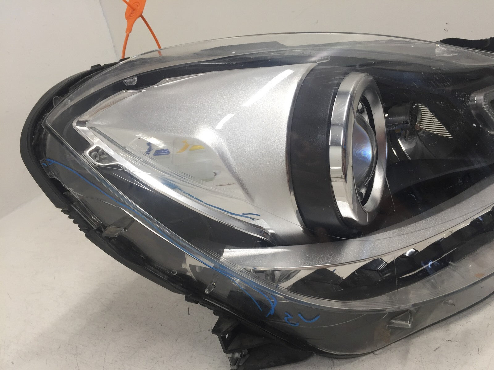 Headlight Damaged Right Passenger Side RH Mercedes Benz C-Class 12-15 CAPA