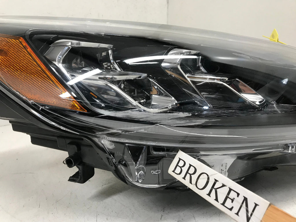 Headlight Damaged LED Passenger RH Ford Escape 2020 2021 LJB6-13E014-AF OEM