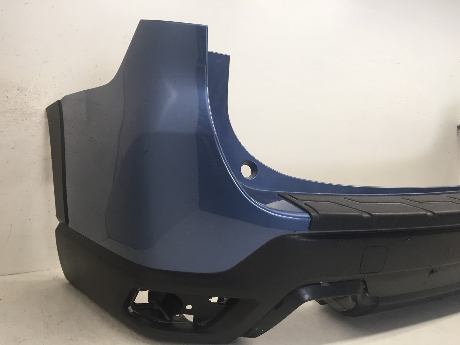 Rear Bumper Cover Subaru Forester Base Limited Premium 2019 2020 57704SJ301 OEM