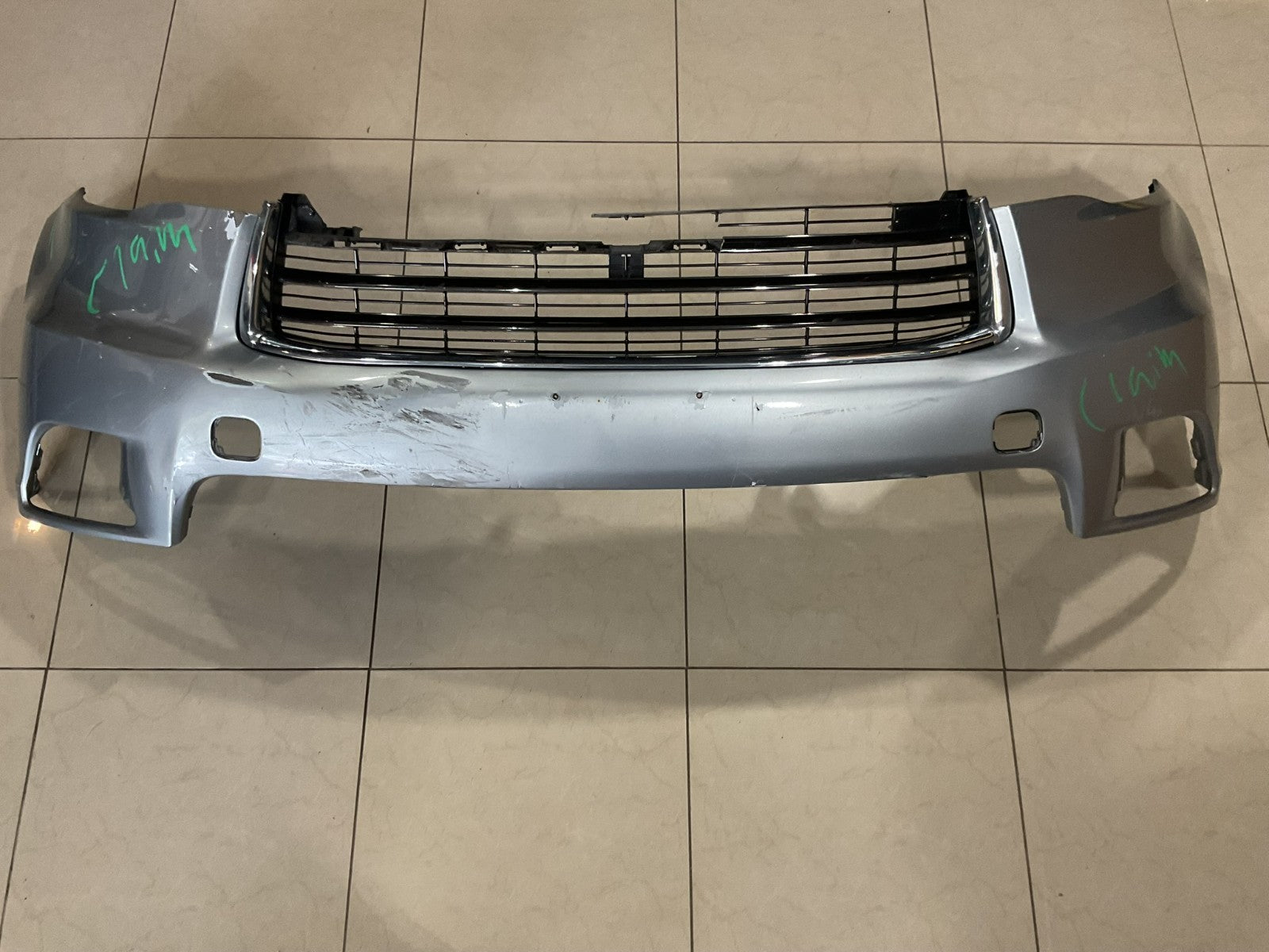 Front Bumper Cover Silver Toyota Highlander LE Lted Hybrid 14-16 52119+0e220 OEM