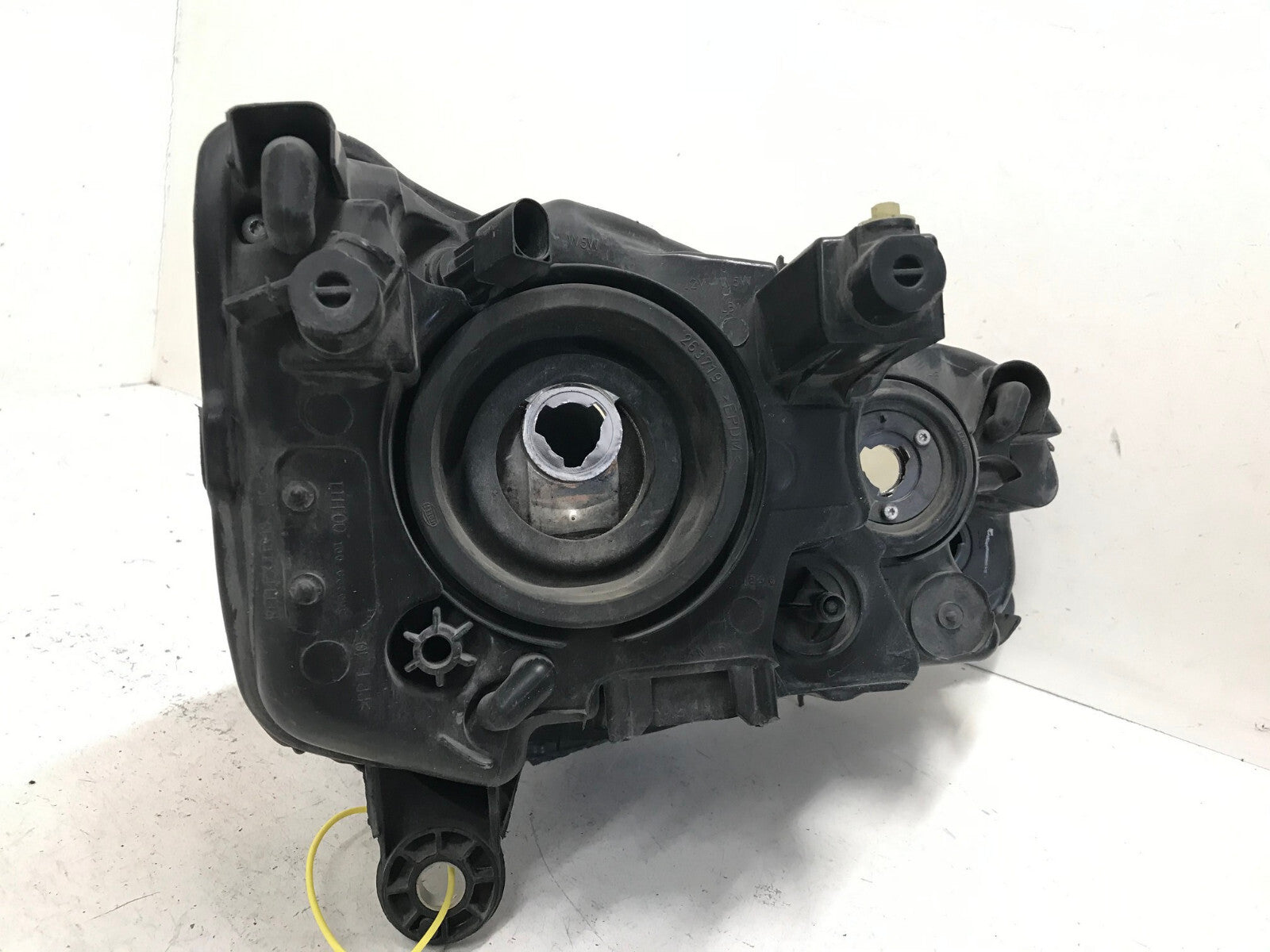 Headlight Damaged Left Driver LH Dodge Grand Caravan 2011-2019 05113337AF OEM
