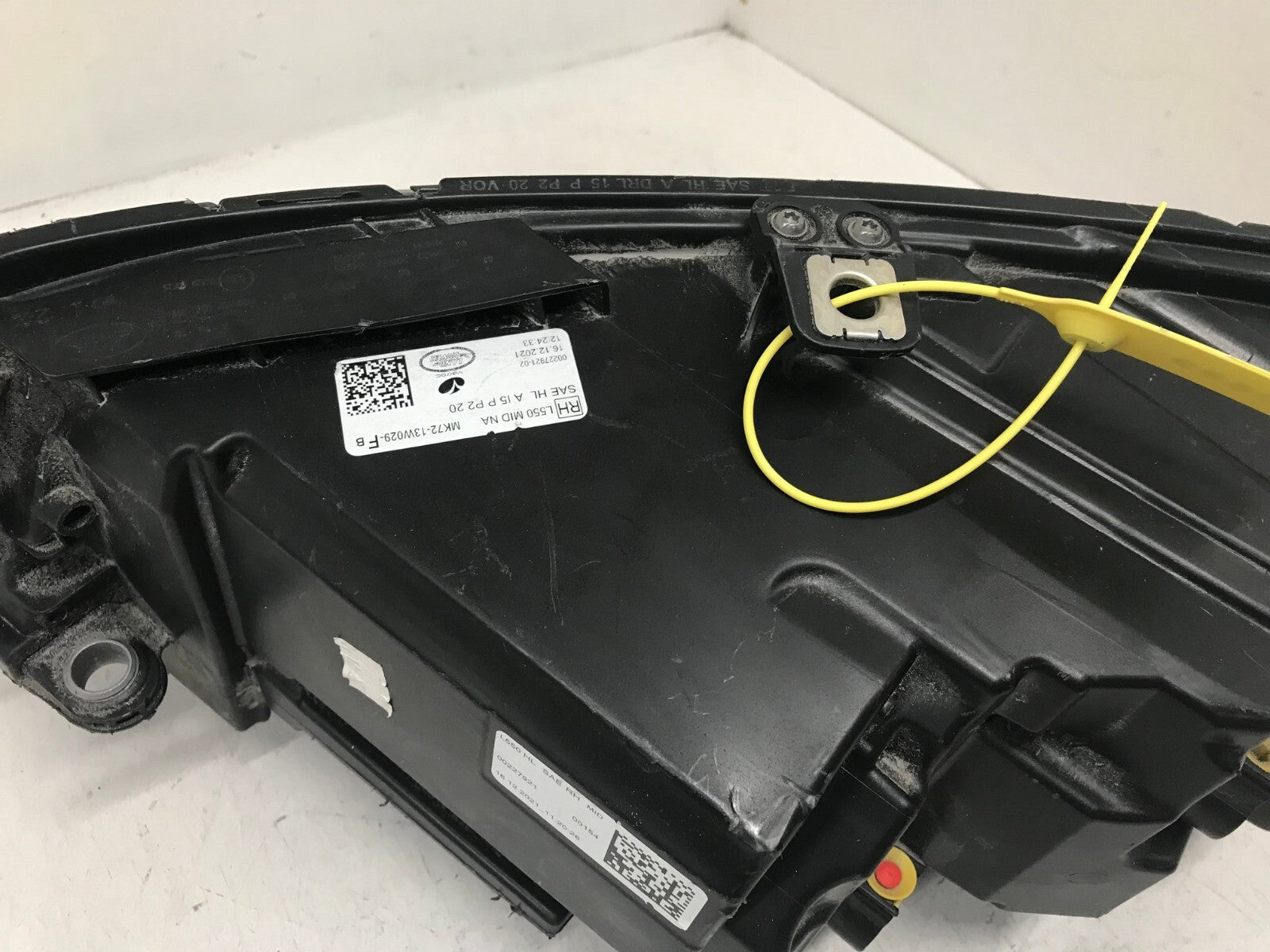 Headlight Right passenger RH 20-2023 Range Rover Discovery Sport PARTS ONLY OEM