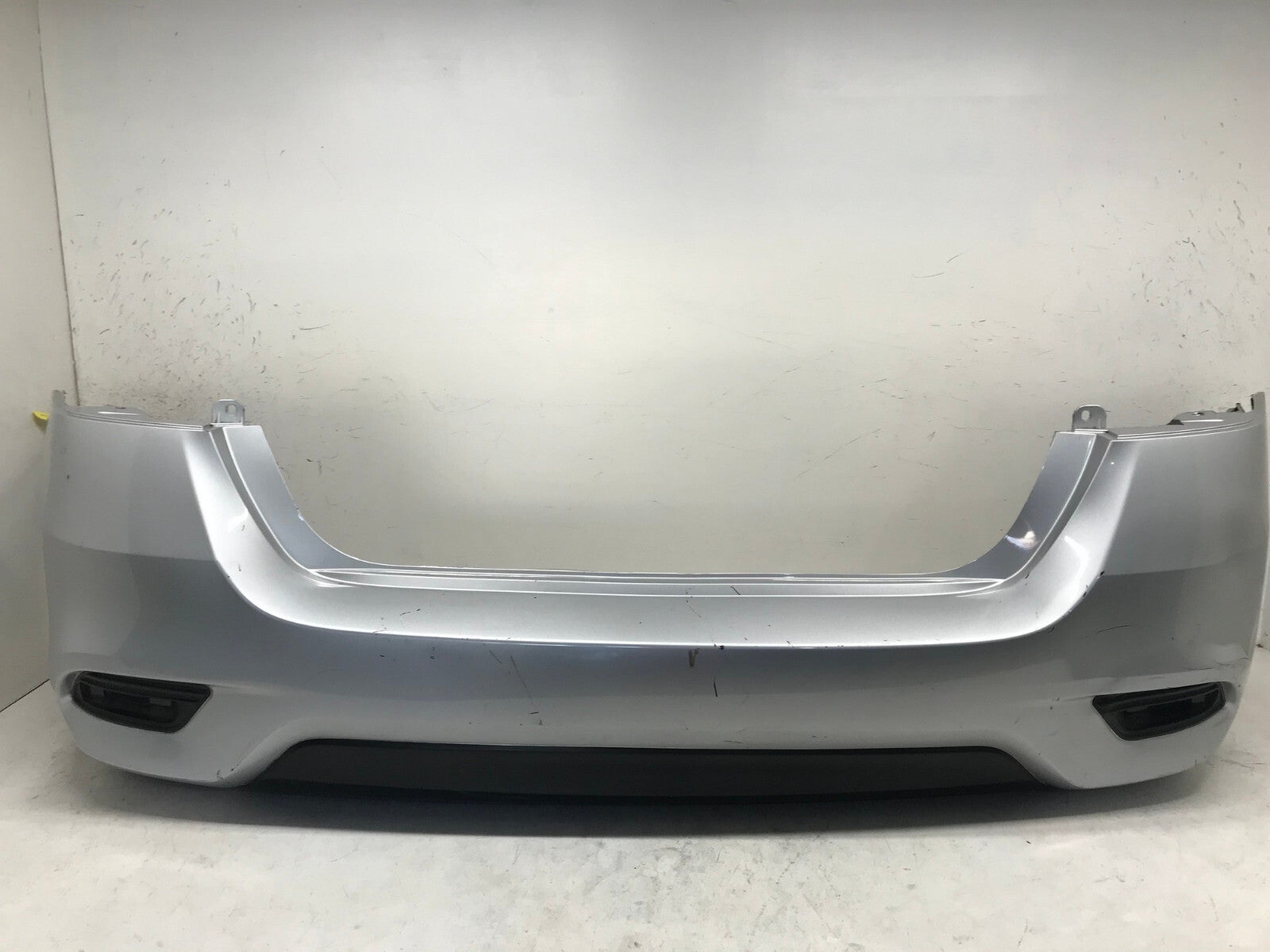 Rear Bumper Cover Nissan Sentra Silver 2016-2018 85022-3YU0H OEM
