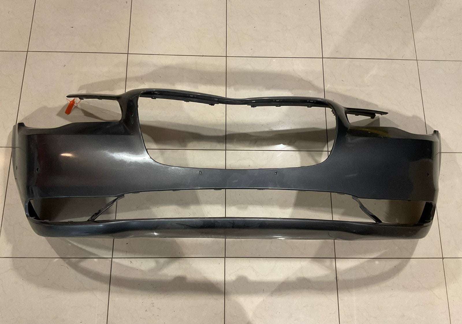 Front Bumper Cover Grey 2015-2021 Chrysler 300 5pn31trmac OEM