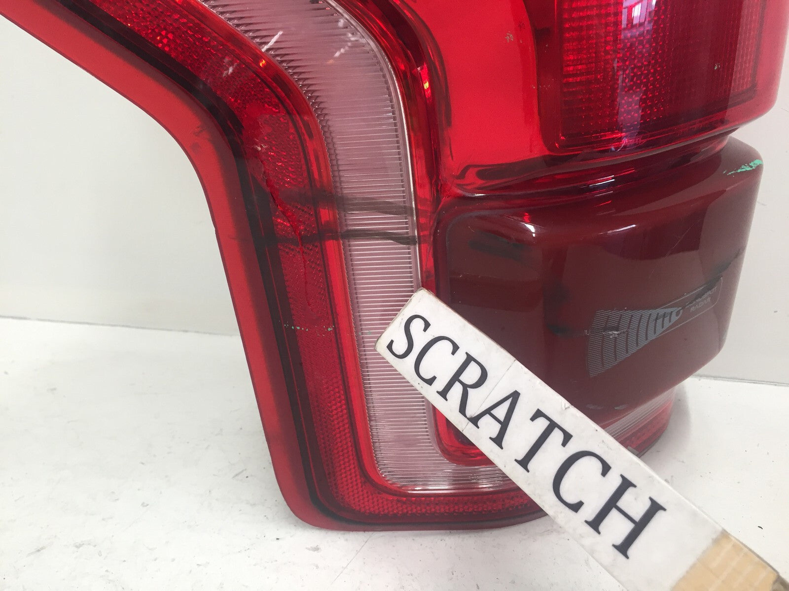 Tail light Damaged LH Left Driver Ford F150 F 150 2015-2017 FL34-13B505-C OEM