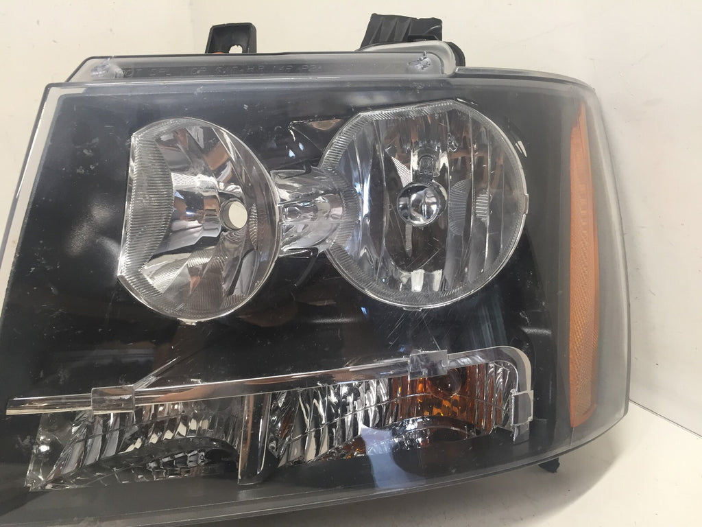 Headlight Damaged Driver LH 07-2014 Chevrolet Tahoe 07-13 Avalanche 22853025 OEM