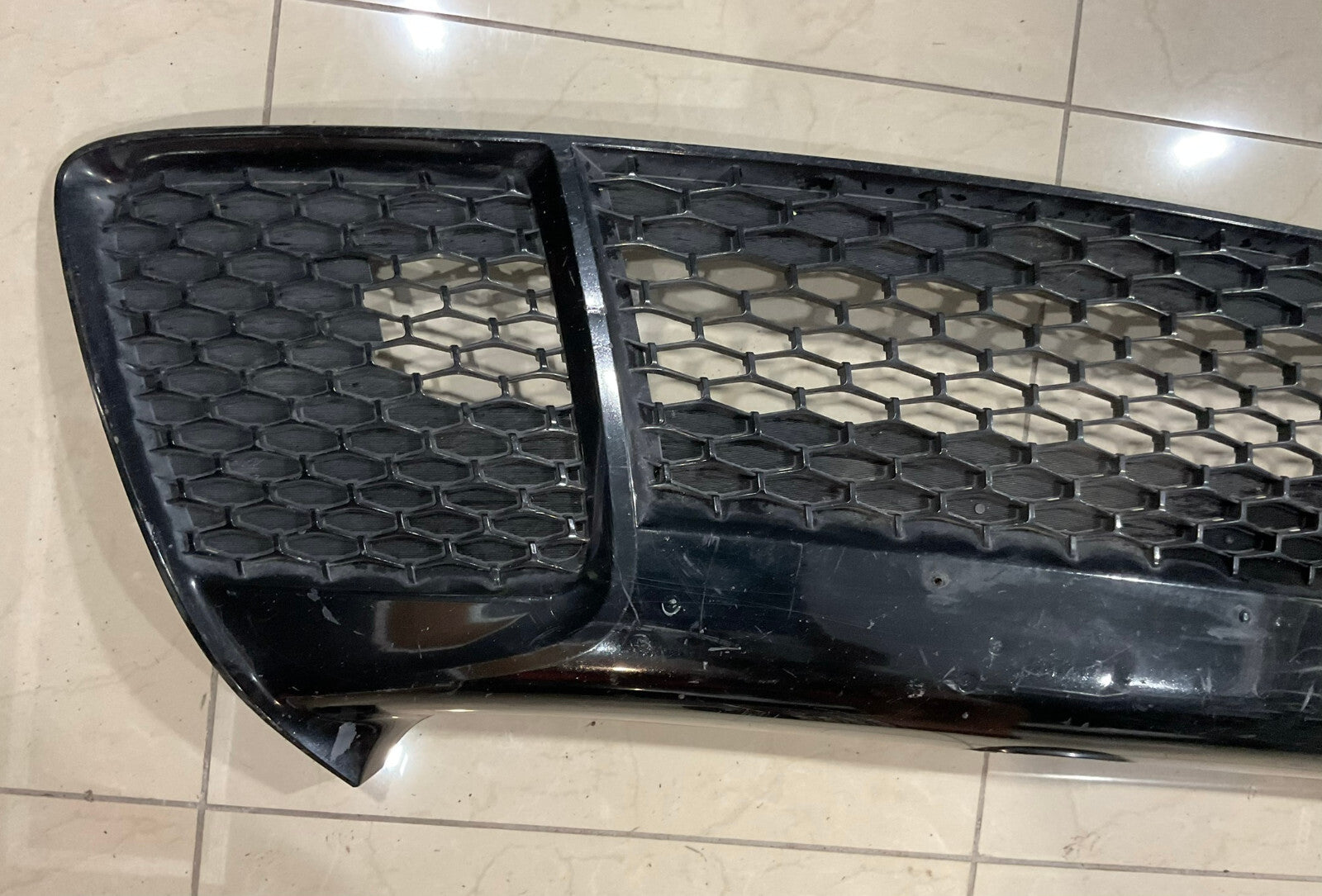 Grill Grille Black 2015 2016 2017 Toyota Camry SE XSE 53112-06260 OEM
