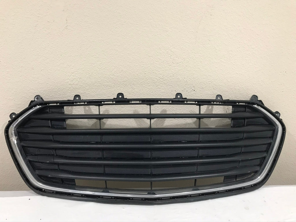 Grill Grille Black 2021-2022 Chevrolet Trax 42532972 OEM