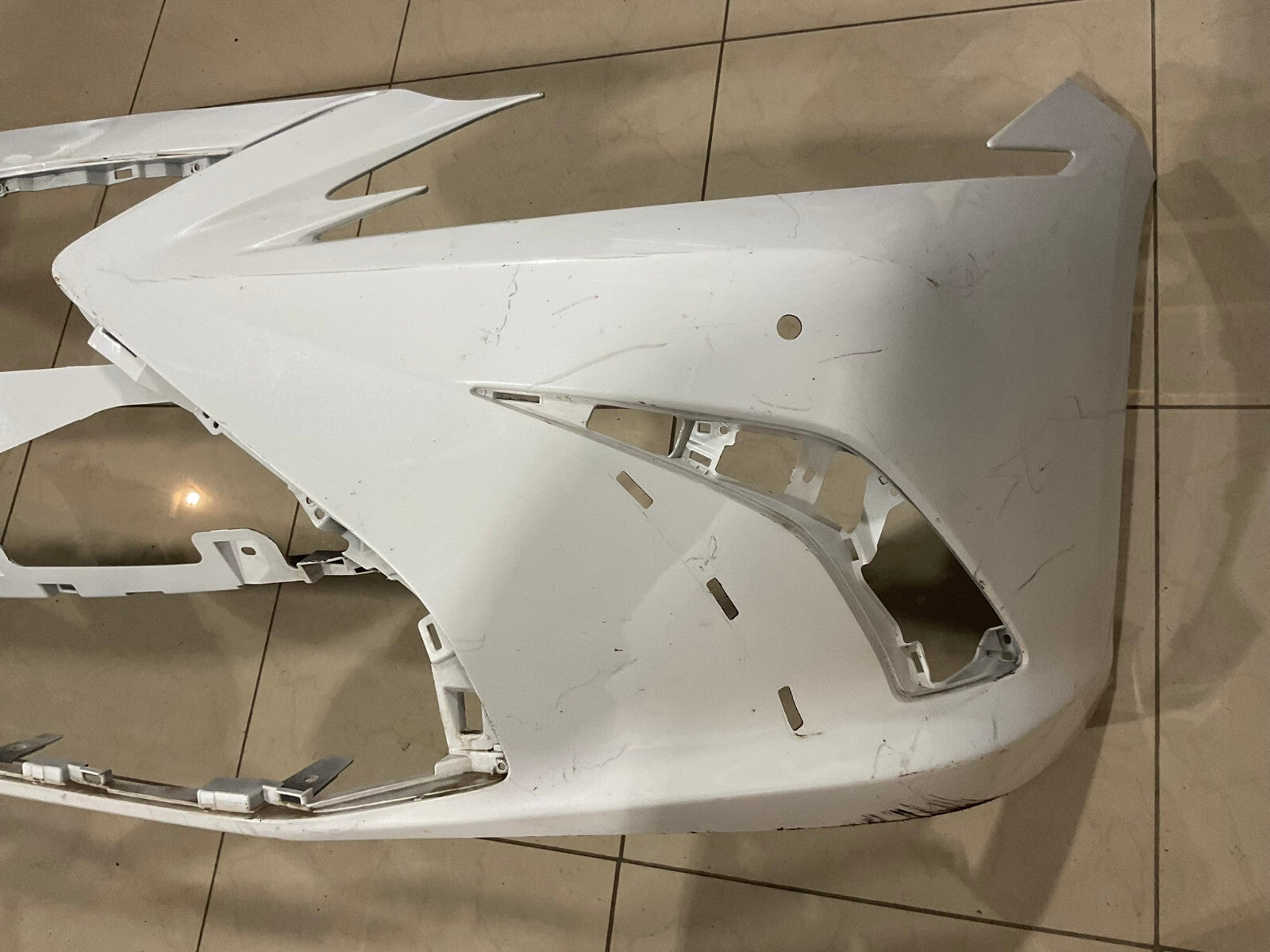 Front Bumper Cover White Lexus ES350 Base 2019 52119-06J00 OEM