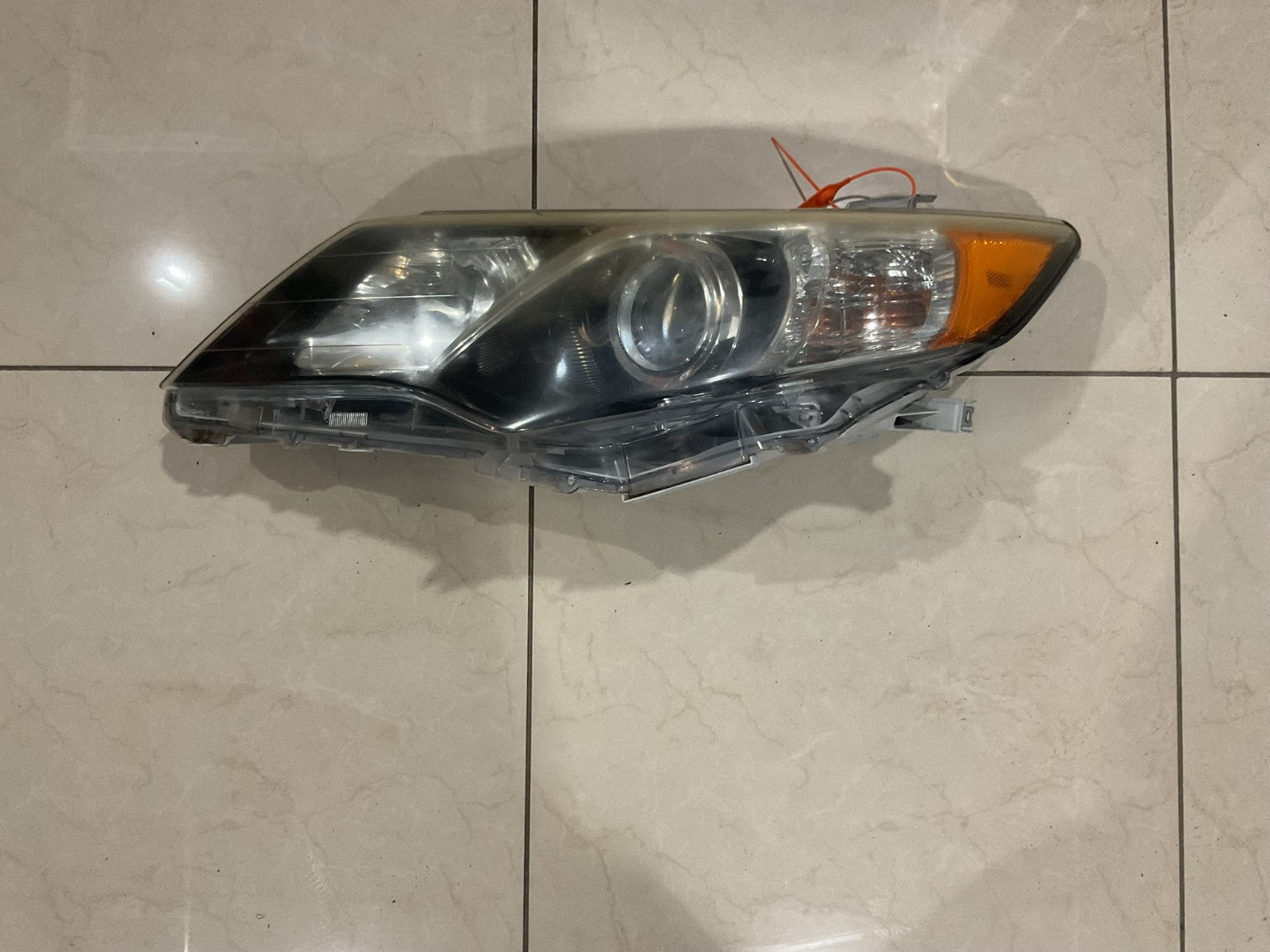 Headlight Left LH Driver 2015-17 Toyota Camry T+935+770+24 OEM